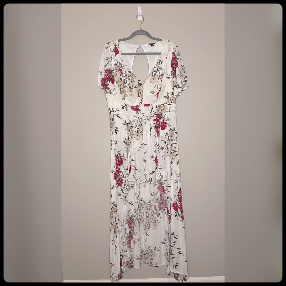 WHITE FLORAL CHALLIS OVERSKIRT